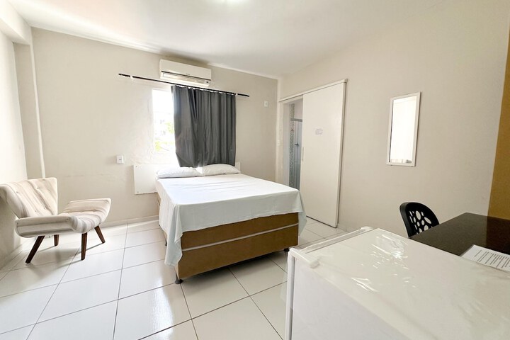 Room 8 of 10