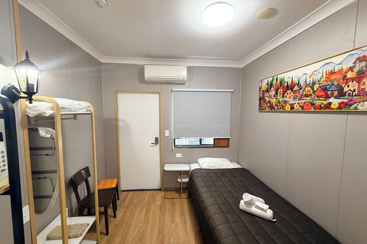 Room 14 of 48