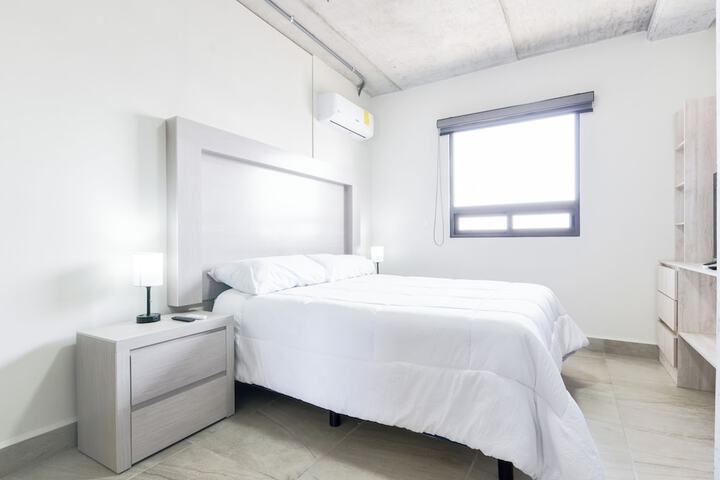 Room 27 of 254