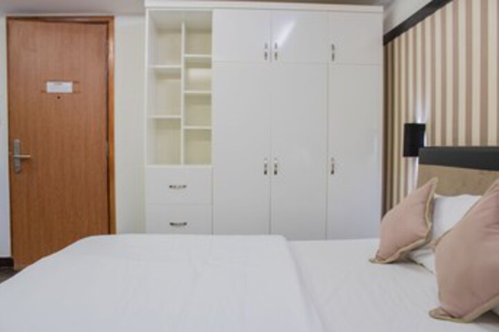 Room 21 of 35