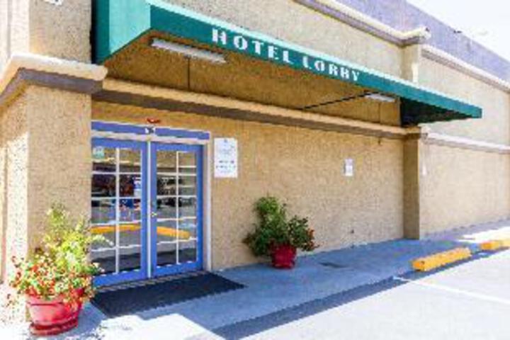 Hotel 17 of 23