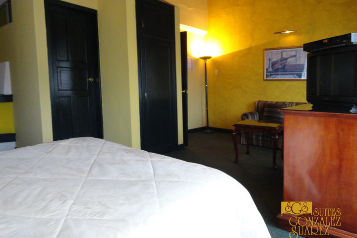 Room 7 of 10