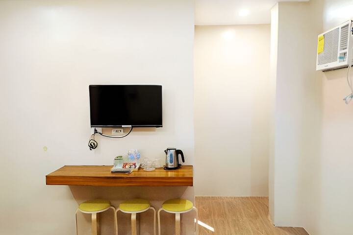 Room 7 of 48