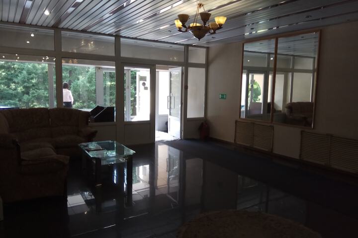 Hotel 2 of 33