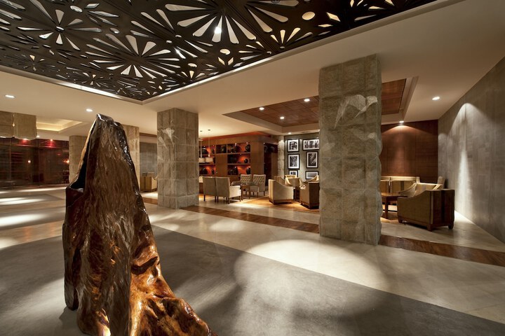 Guest Lobby