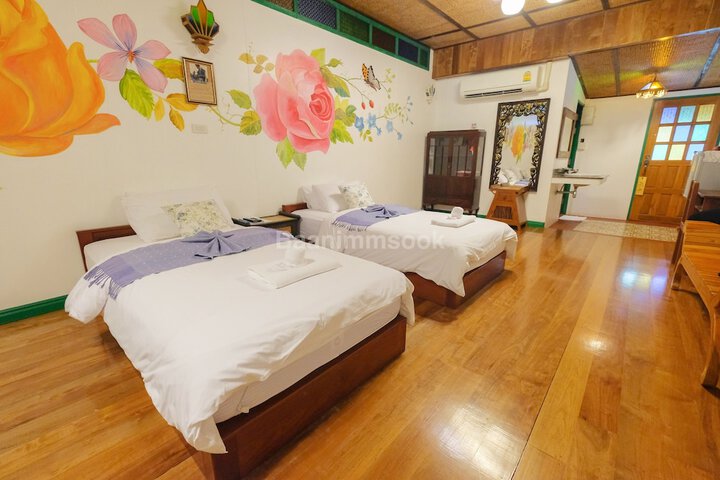 Room 14 of 260