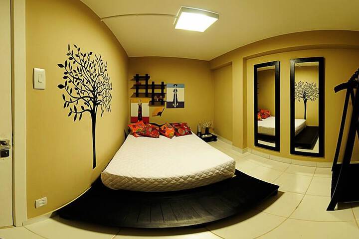 Room 15 of 40