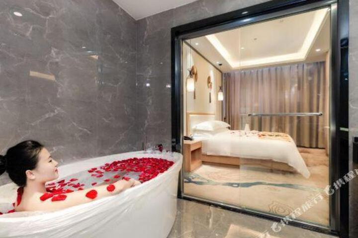 Zhixi Boutique Hotel（Simao airport shop）