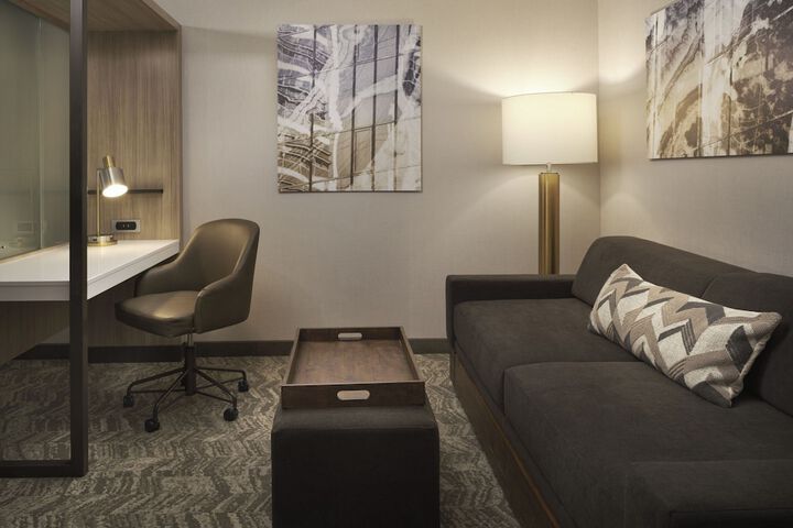 Room 10 of 35