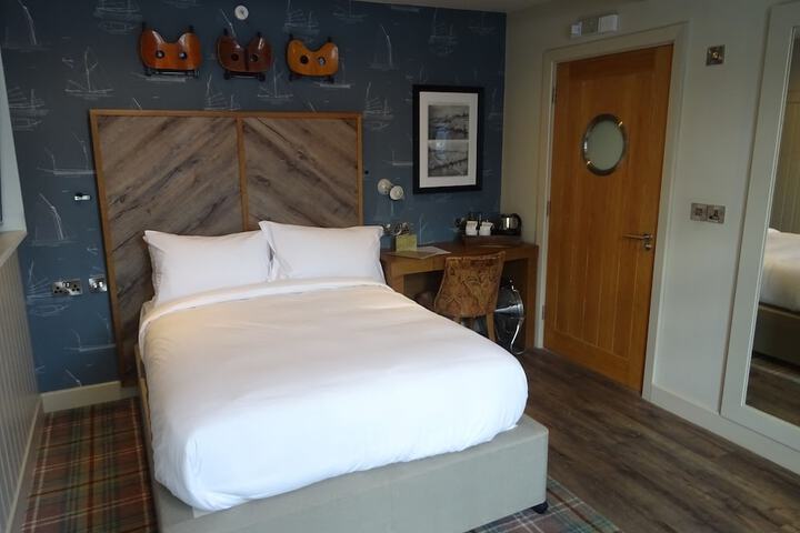 Room 12 of 58