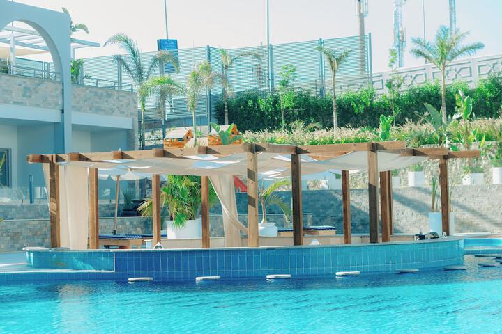 Pool 74 of 146