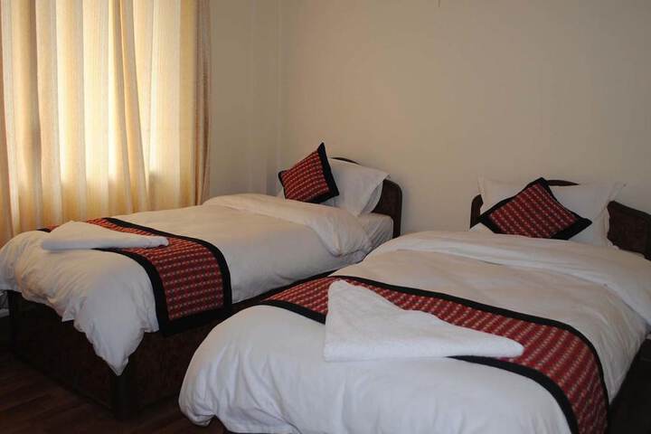 Room 5 of 31