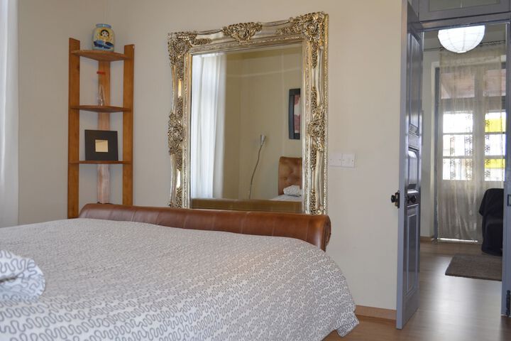 Room 5 of 50