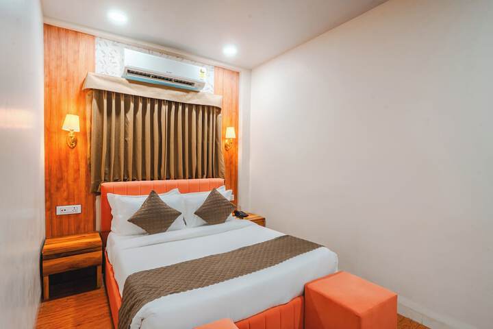 Room 29 of 51