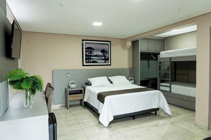 Room 2 of 48