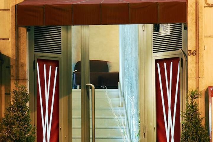 Hotel 31 of 33