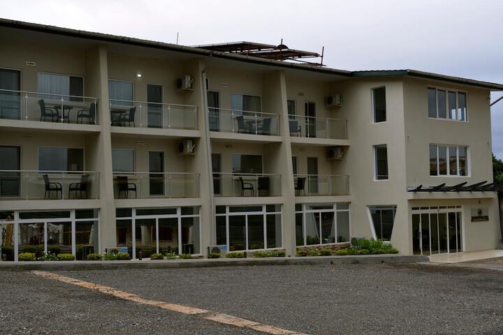 Hotel 55 of 56