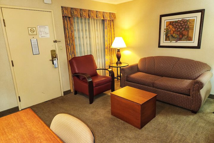 2 Double Beds 1 Bedroom Suite (10 of 22)