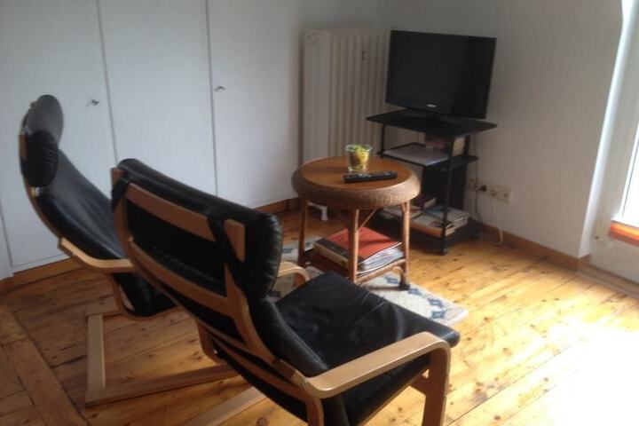 Room 12 of 34