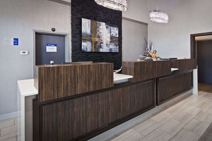 Lobby Entry