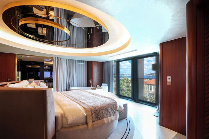 Room 36 of 104
