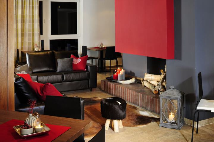 Lobby sitting area