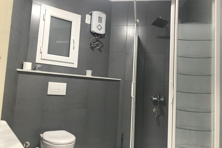 Room 107 of 126