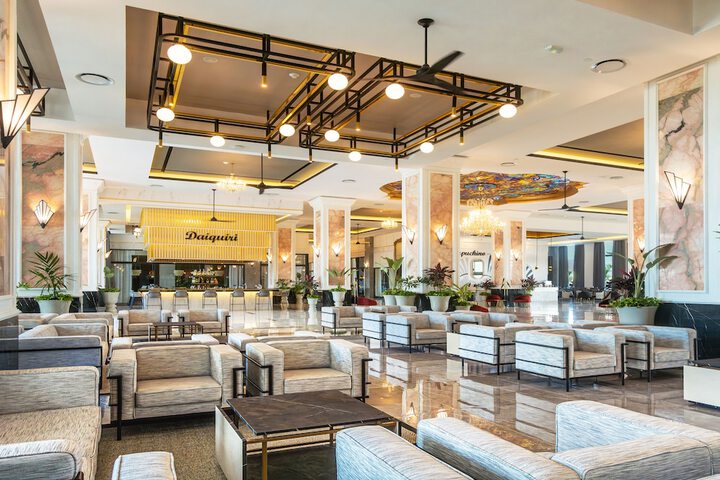 Hotel Interior 6 of 153