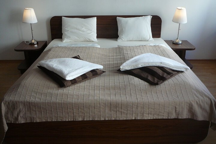 Room 17 of 60