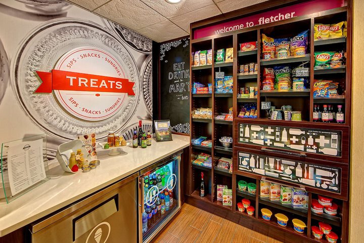 Snack bar