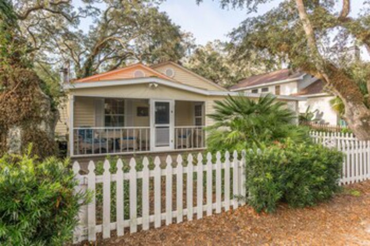617 Beach Drive by Hodnett Cooper in St. Simons Island, GA