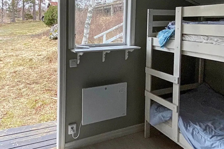 Room 5 of 15