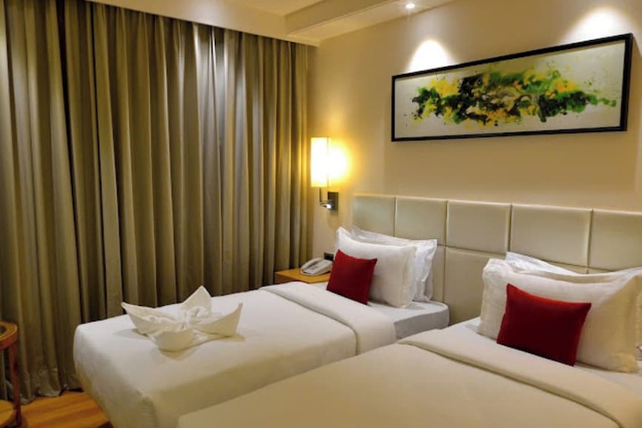 Room 3 of 15