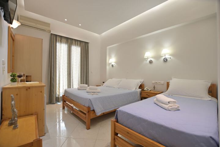 Room 19 of 42