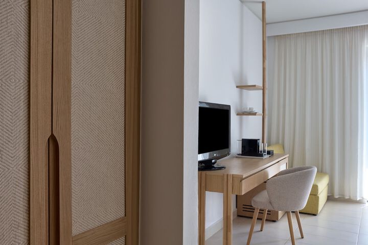 Room 26 of 110