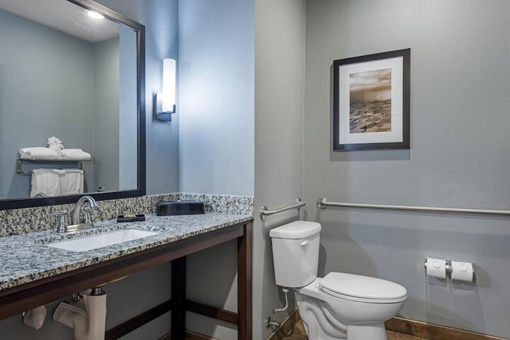 Clean Restrooms