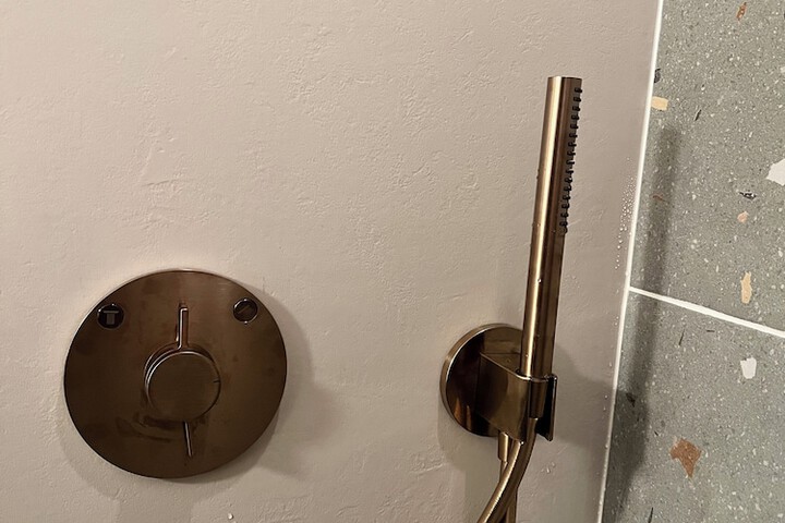Room 32 of 44