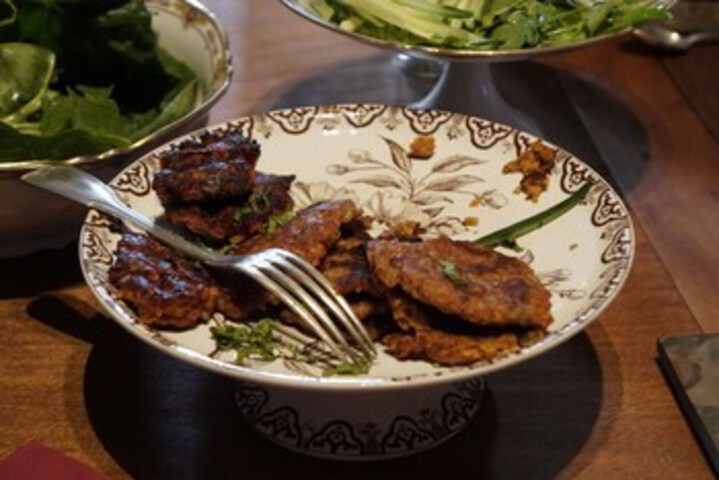 Dining 34 of 54