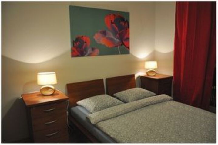 Room 13 of 35