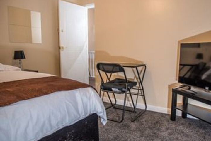 Room 22 of 42