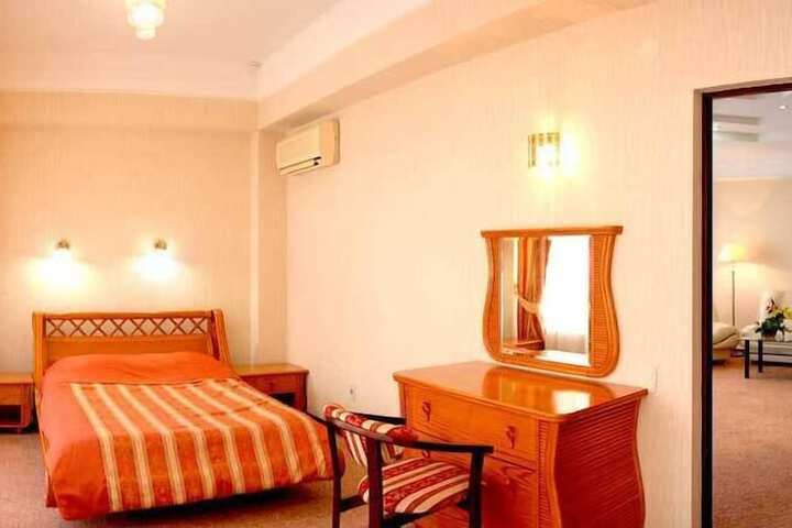 Room 36 of 69