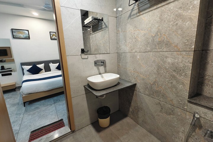 Room 19 of 20