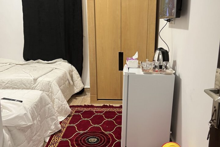 Room 18 of 62