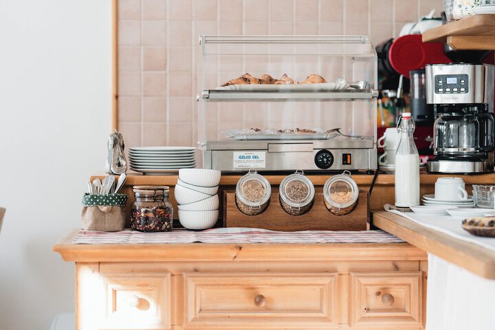 Breakfast/Coffee Service 73 of 125