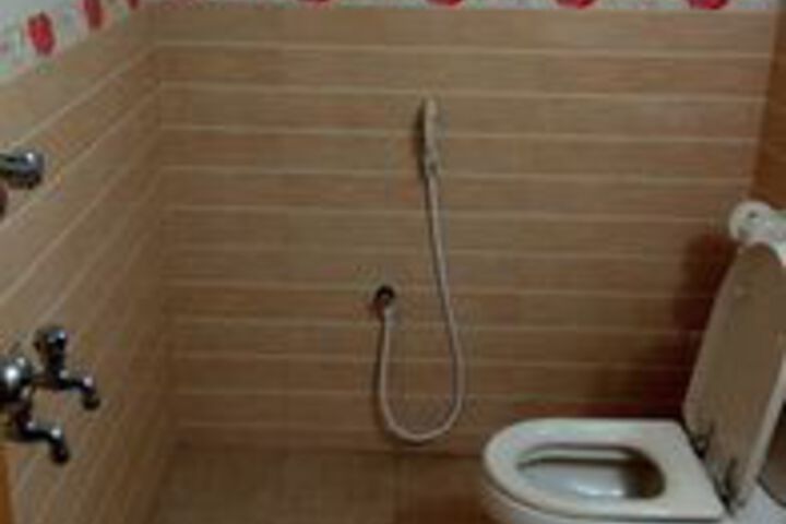 Room 6 of 41