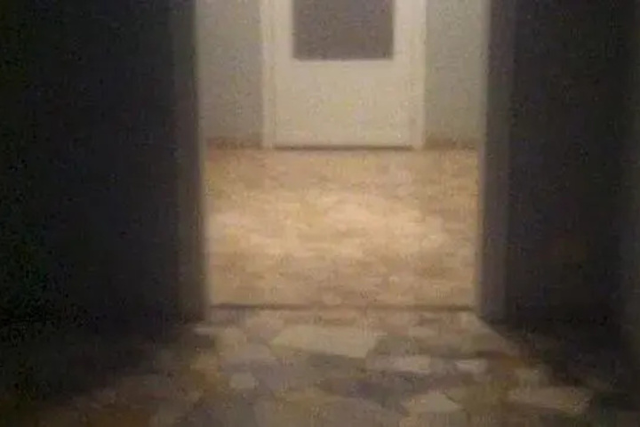 Room 10 of 14