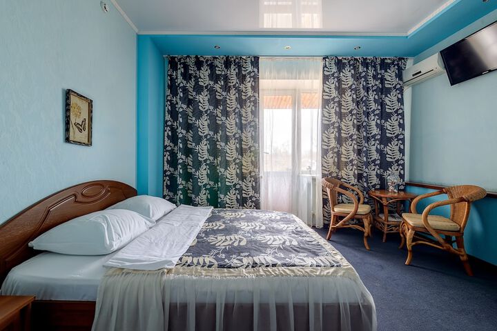 Room 22 of 39