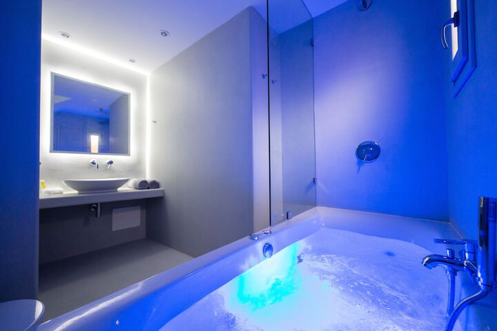 Hot Tub 127 of 164