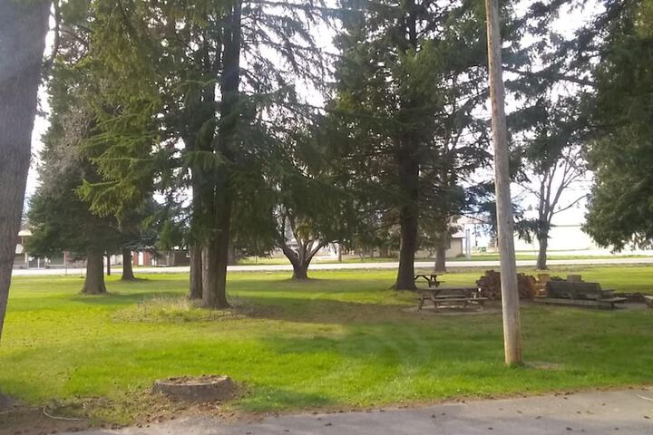 Property Grounds 78 of 91