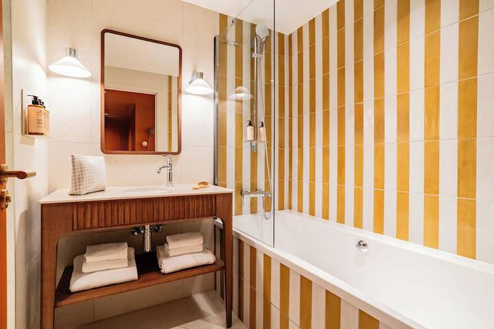 Clean Restrooms